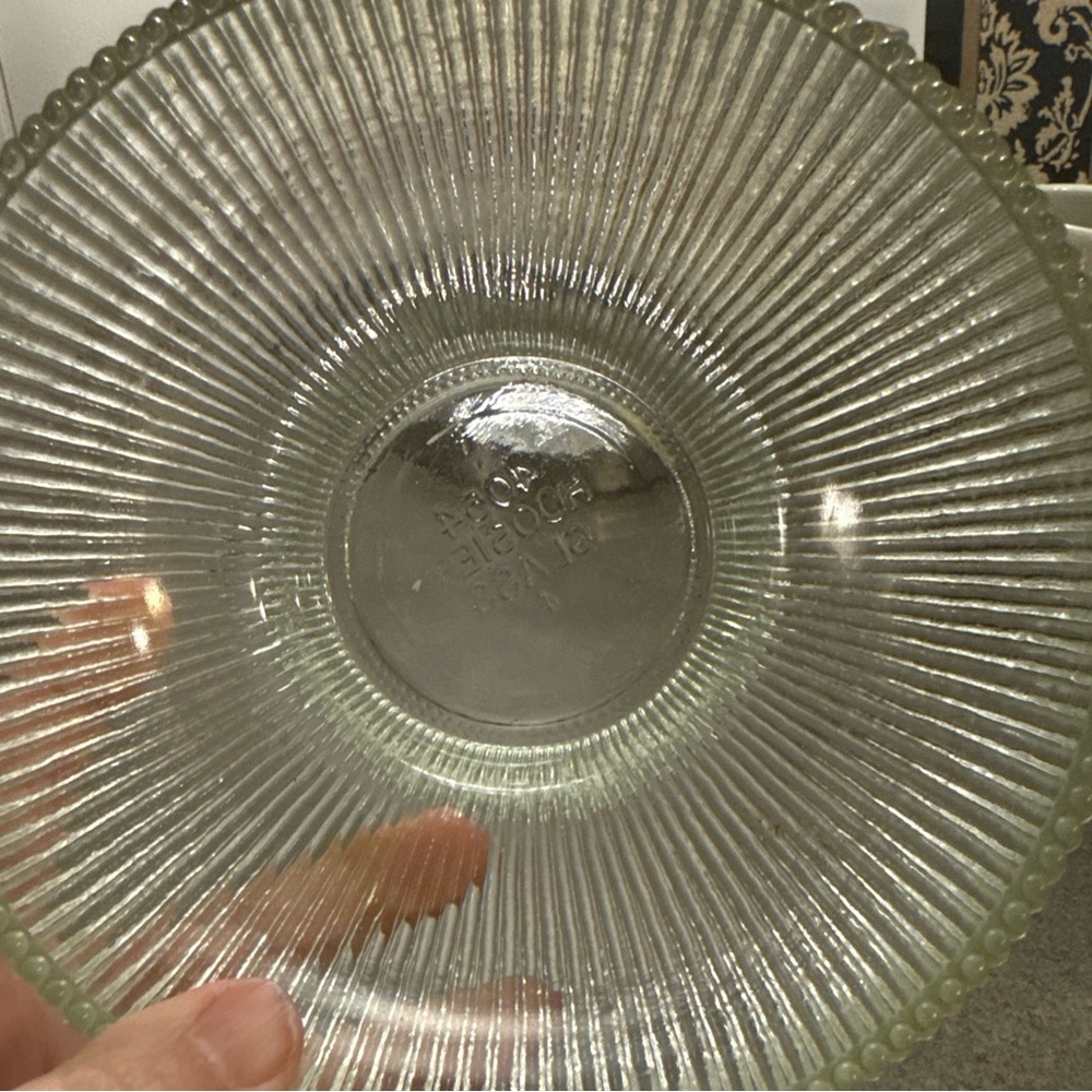 Vintage Hoosier Glass ribbed 4054 serving bowl 6 5/8”